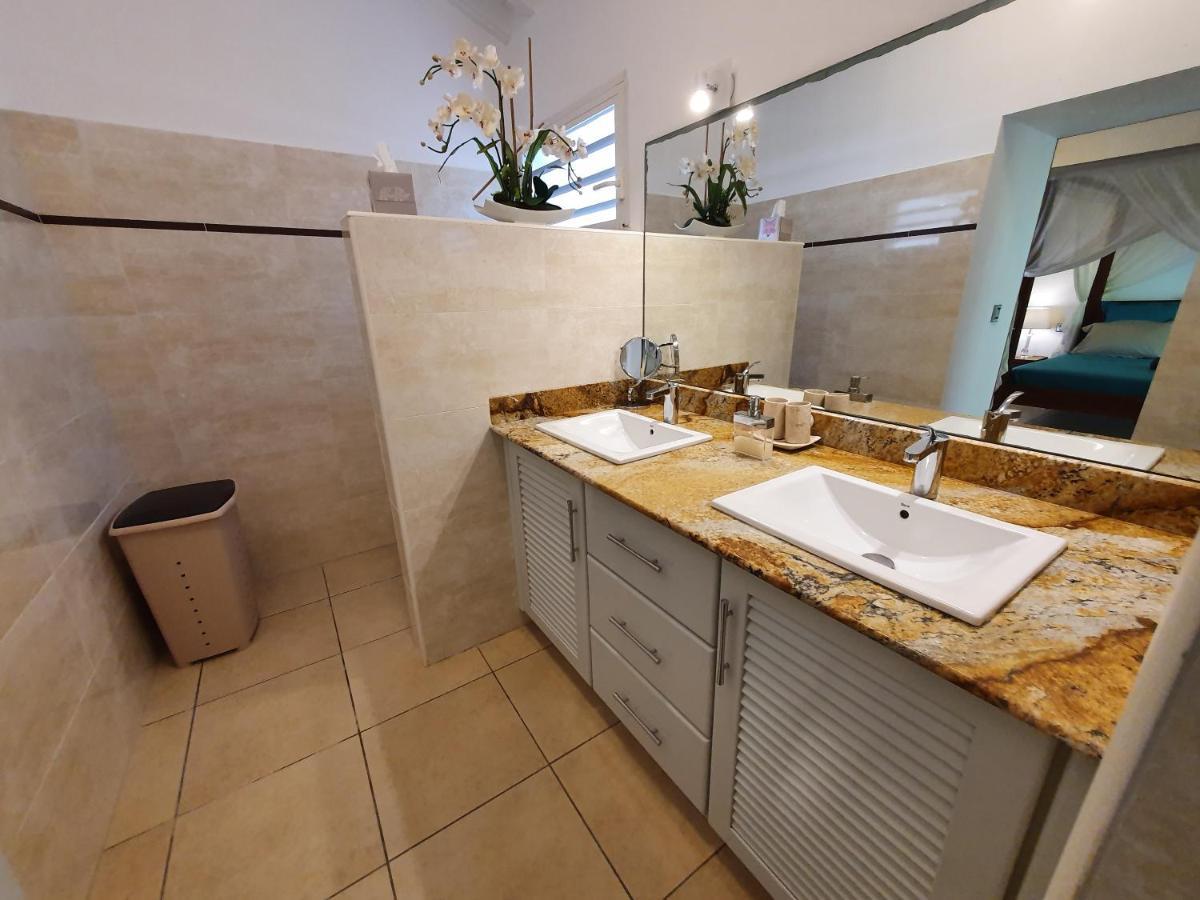 Villa Deluxe L'Hacienda Villa Vue Mer 180 Piscine Jacuzzi Proche Plage Marina Golf Pointe Des Chateaux Et Casino Jardin Clos Voyage Durable Saint-Francois  Εξωτερικό φωτογραφία